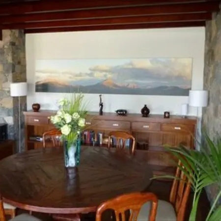 Casa Atlanntes Villa Triquivijate