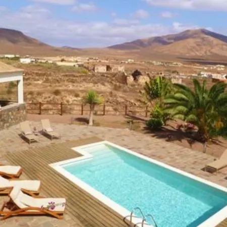 Casa Atlanntes * Triquivijate